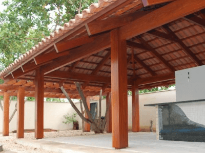 As vantagens do uso da Madeira de Lei na construção são muitos. Conheça&nbsp;alguns.